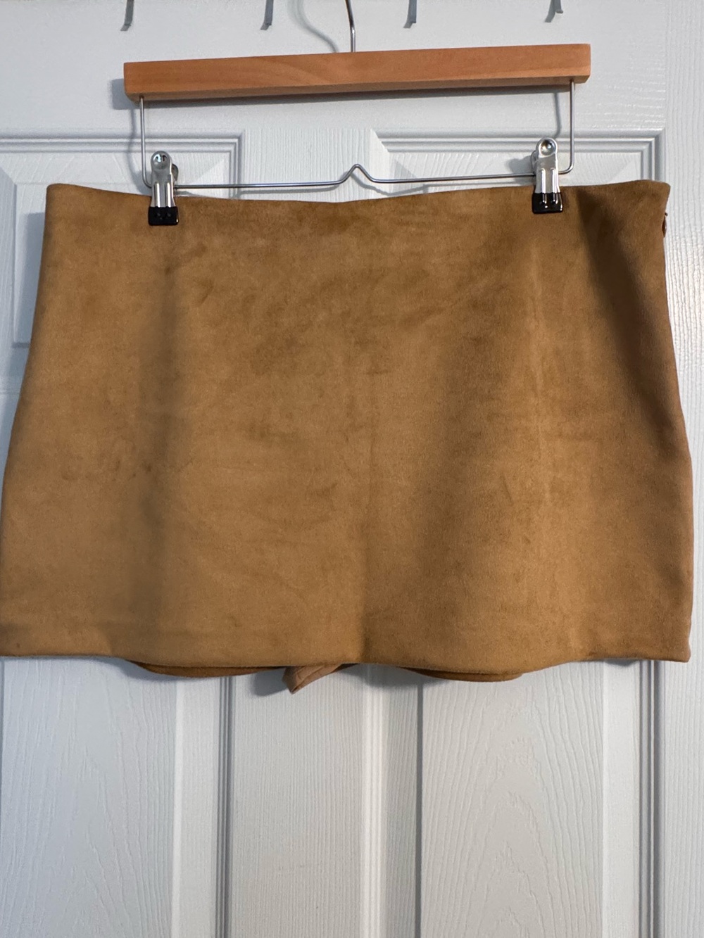Abercrombie & Fitch Tan Suede-Look Scarlett Mini Skort
